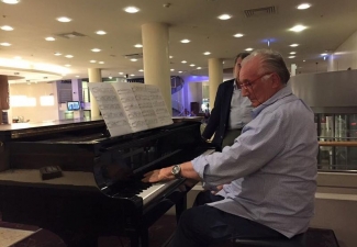 Surprise moment of musical  improvisation at the hotel